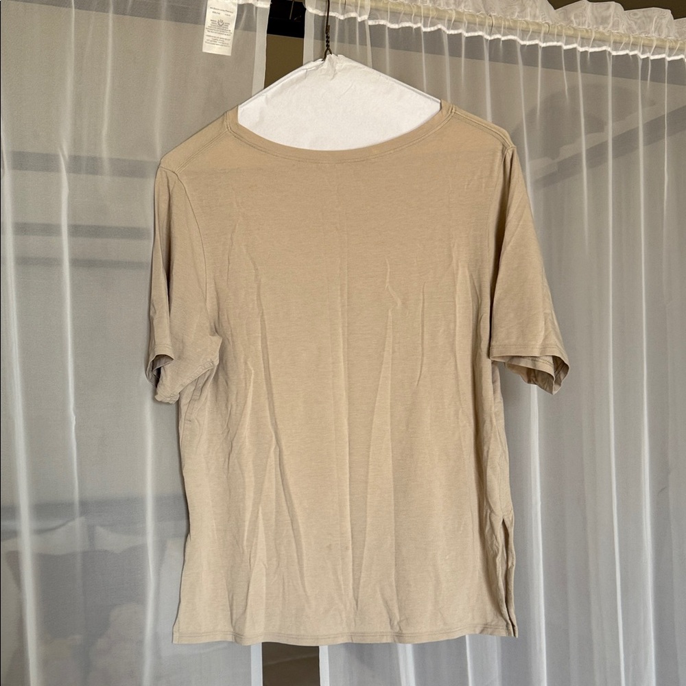 lululemon athletica Beige Short Sleeve Tee